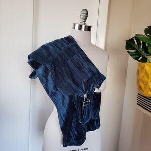 Women's Velvet Jumper Size Small!